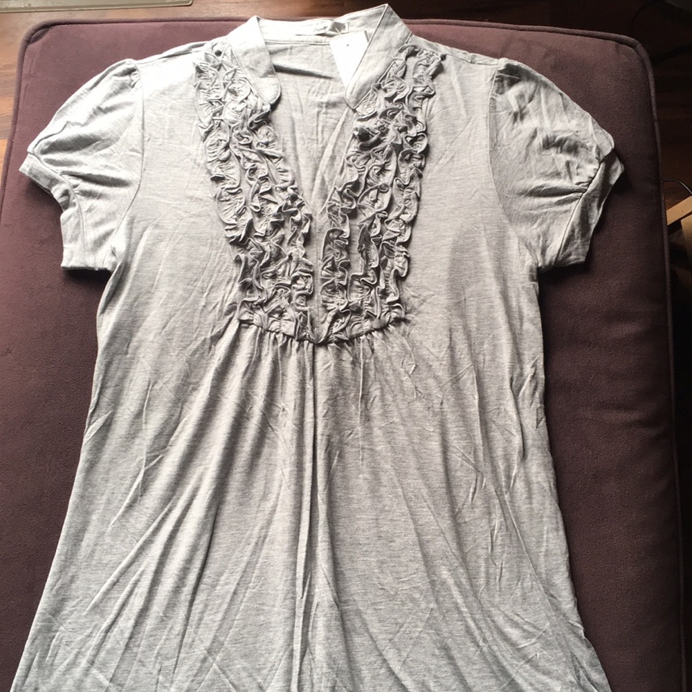 NWT Papaya Ruffled Tunic Tee